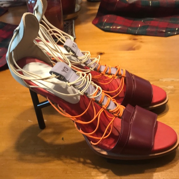Y-3 heels by Yohji Yamamoto. Red/Beige/Peep toe - Picture 3 of 8